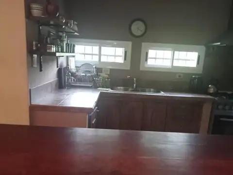 Casa 3 ambientes con 2 baños