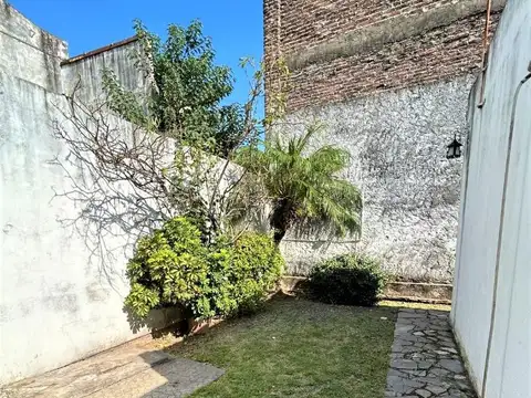 Depto Tipo Casa en Venta en Boulogne, USD 85.000