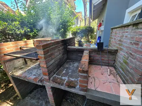 Oficina en Venta en Carilo, USD 1.300.000
