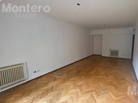 Departamento en Venta en Martínez, USD 250.000