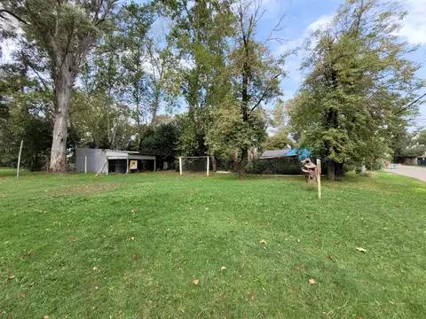 Terreno en Venta 20  mts Fondo