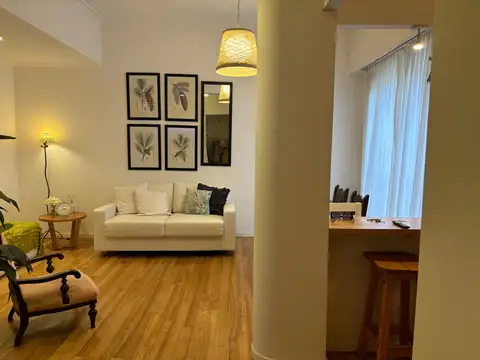 Montevideo 700, Piso 1