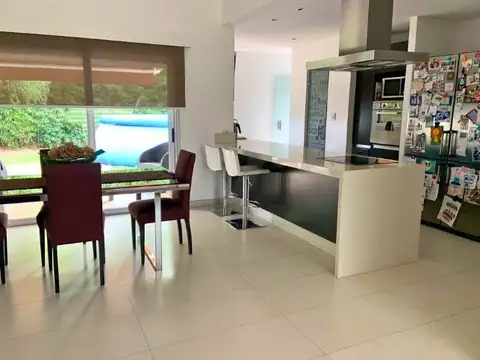 Calle 163 6620 , Piso No definido