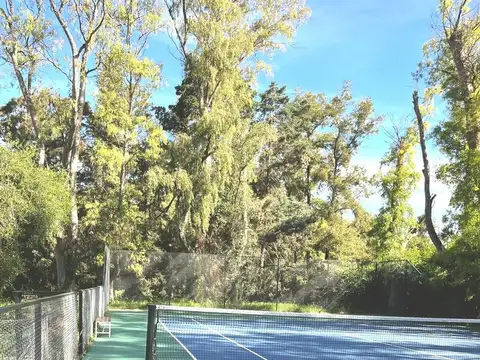 Lote mas grande del barrio Santa Clara Oportunidad