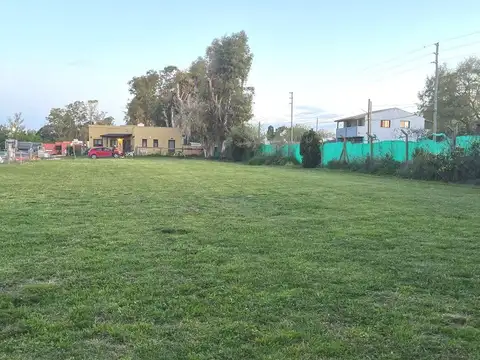 Lote mas grande del barrio Santa Clara Oportunidad