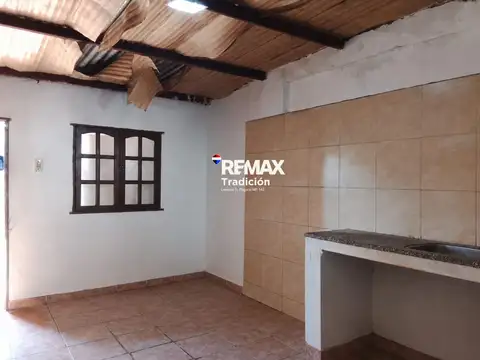 VENTA VIVIENDA A RECICLAR EN RESISTENCIA