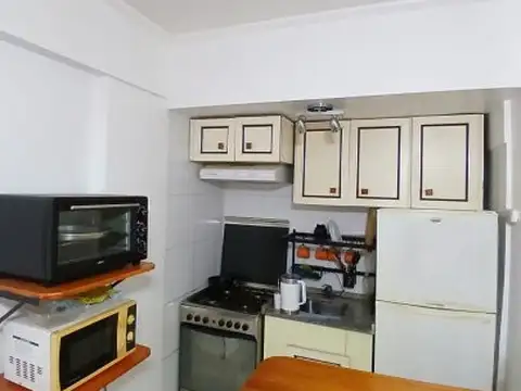Esmeralda 600, Piso 5