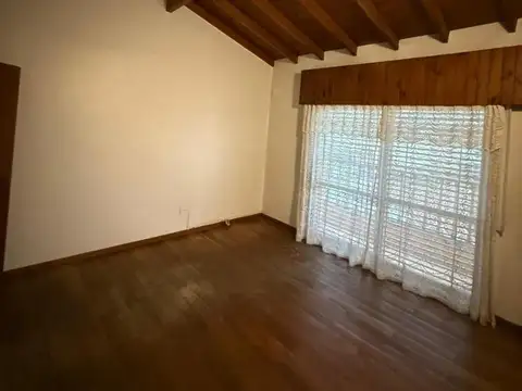 Casa 3 ambientes en venta - San Justo