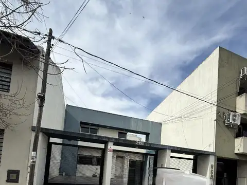 Oportunidad   Piso con cochera descubierta, apto banco