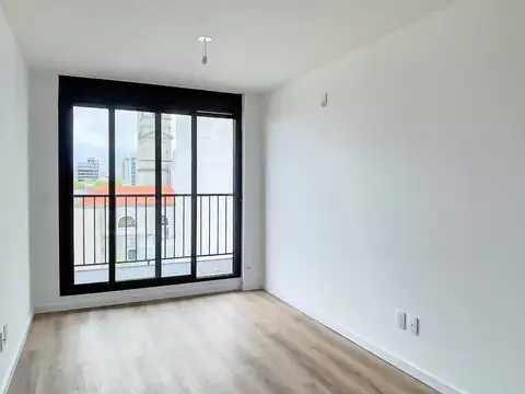Apartamento en venta c/cochera en Cordón - Incluye gastos de Ocupación
