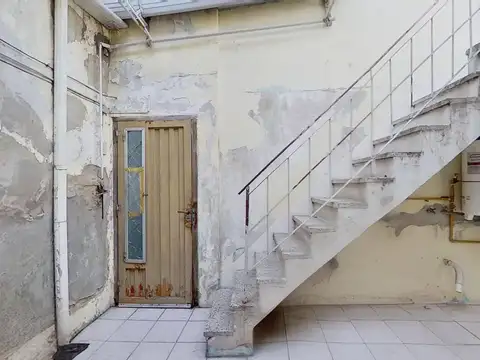 Depto Tipo Casa en Venta 46 años
