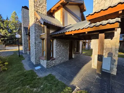 El Huenú 1200 , Piso 1