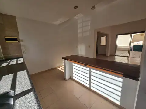 Depto Tipo Casa 3 ambientes con 1 baño
