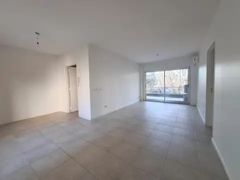 DEPARTAMENTO EN VENTA - SAN ISIDRO- 2 DORMITORIOS (1 EN SUITE) - JARDINES DE SAN ISIDRO III