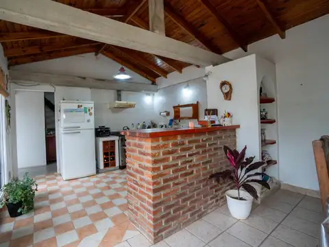 Casa en Venta en Villa Elisa, USD 136.000