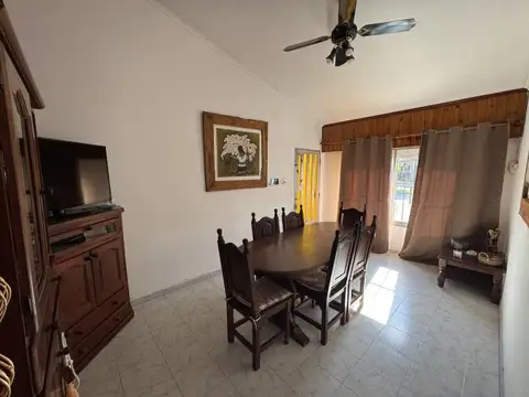 Casa en Venta en Capitán Bermudez, USD 80.000
