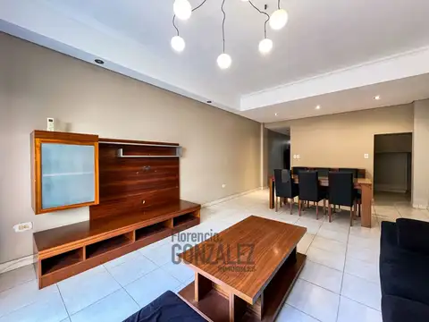 Depto Tipo Casa en Alquiler en Liniers, $ 1.800.000