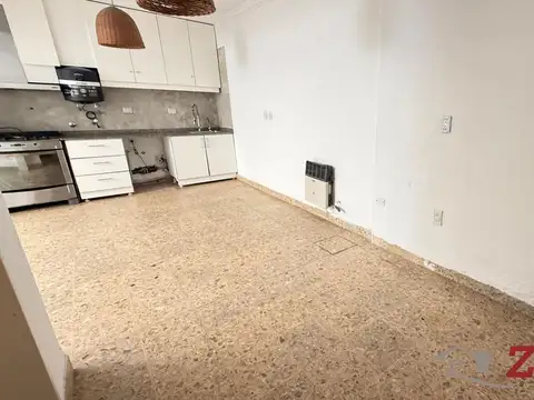 Depto Tipo Casa en Venta en Barrio San Pedro, USD 130.000