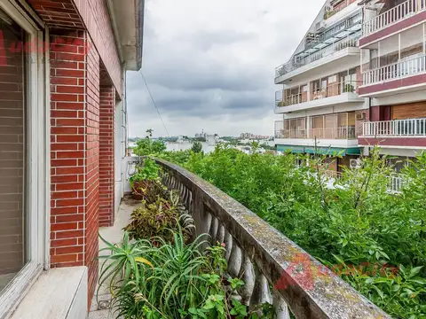 Departamento en Venta en Flores Norte, USD 350.000
