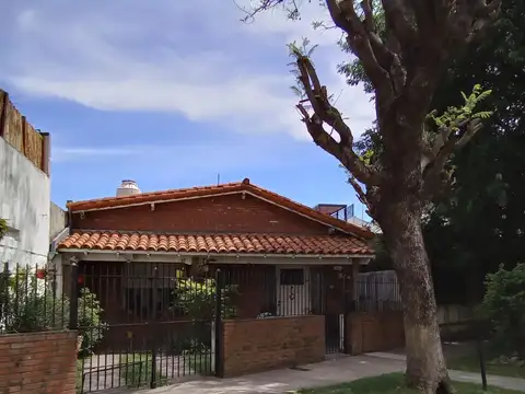 CHALET OPORTUNIDAD CONSTRUCTOR  - INVERSIONISTA