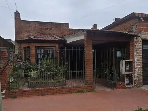 Manuel Corvalan 1400