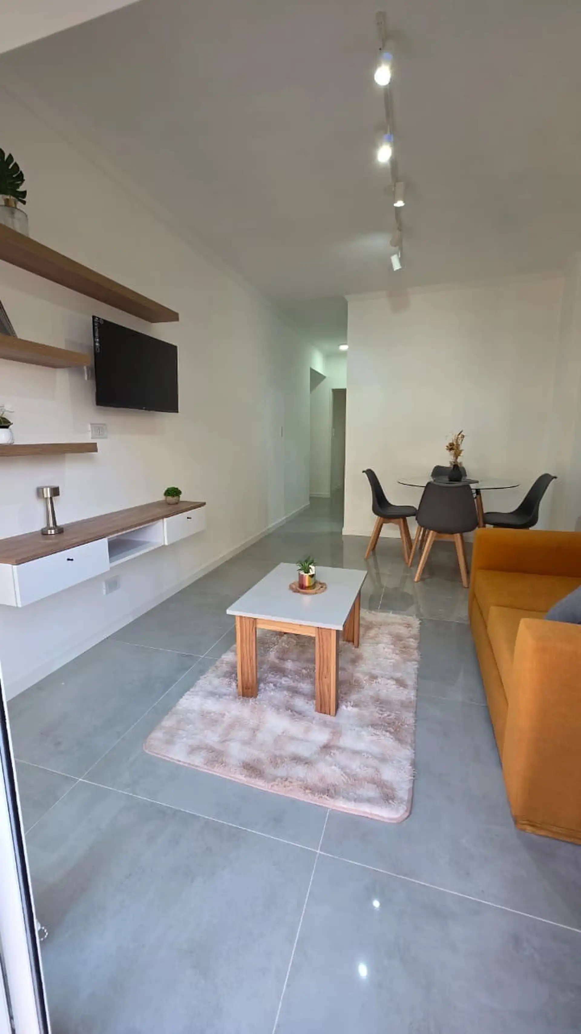 Departamento en venta 2 amb, 40m² con balcón — Plaza Colón