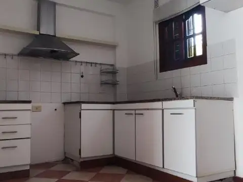 Casa en Venta en Ezpeleta Este, USD 75.000