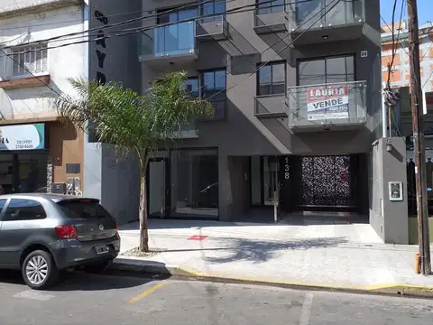 Local en Venta en Ramos Mejia Sur, USD 200.000