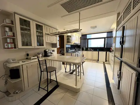 Departamento en Venta con 2 cocheras