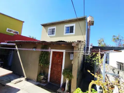Depto Tipo Casa en Venta de 4 ambientes