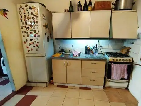 Depto Tipo Casa 4 ambientes con 1 baño