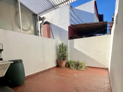 Depto Tipo Casa en Alquiler 35 años