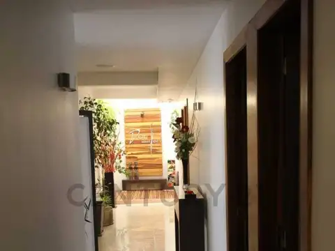 Adolfo Puebla 400, Piso 0