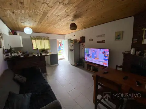 Casa en Venta con 1 cochera