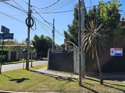 CASA 3 AMBIENTES BENAVIDEZ LOTE 200 MTS2