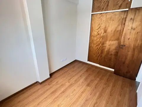 Departamento - Venta - Argentina, Lanús - Yatay 430