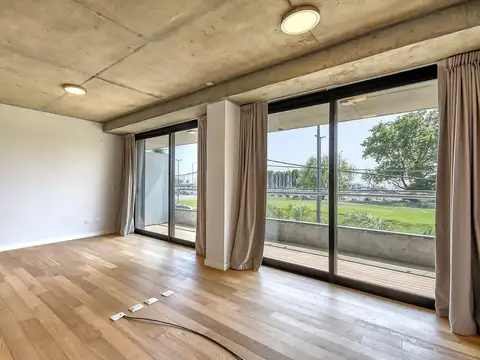 Departamento en Venta con 3 cocheras
