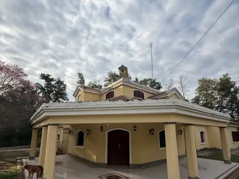 VENTA DE CASA EN EL ZANJON (LOTEO PUTZOLO)