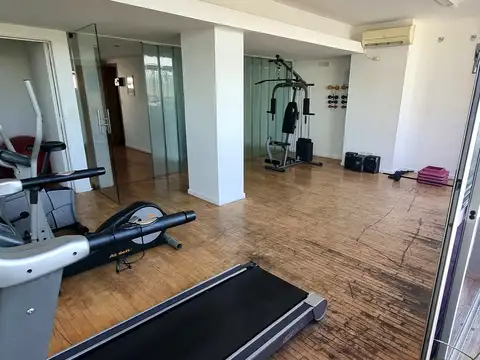 Avenida Doctor Ricardo Balbín 2400, Piso 3