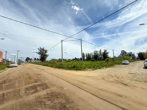 EN VENTA LOTES SUBDIVIDIBLES EN PH