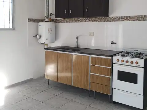 Casa en Alquiler de 1 dormitorio