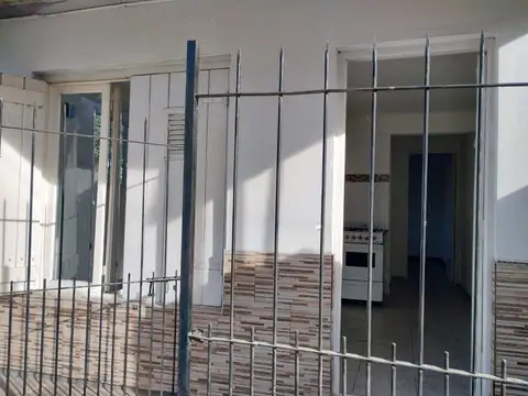 24 MESES ALQUILER CASA 2 AMBIENTES- ESTRADA 6800