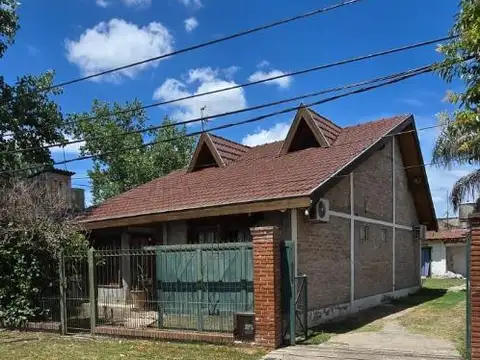 Casa en Venta en Paso del Rey, USD 85.000