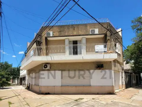 MARIANO COMAS 3200, Piso 0