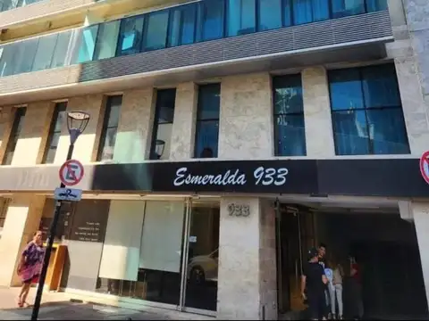 ALQUILER de excelente 2 amb. reciclado, equipado y amoblado