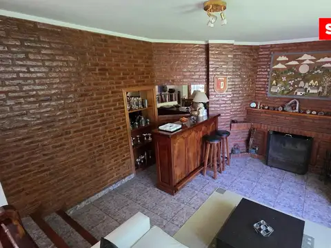 Casa en Alquiler Temporal con 1 cochera