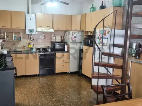 Venta PH 5 ambientes Villa Lugano sin expensas  terraza y patios