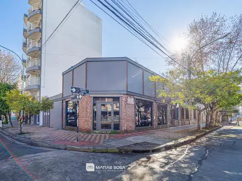 Venta - Local Comercial - Importante esquina