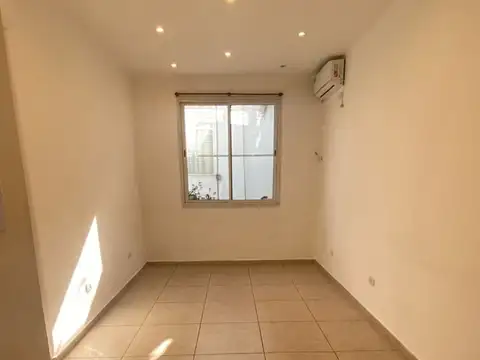 BALVANERA EN VENTA 3 AMBIENTES RECICLADO