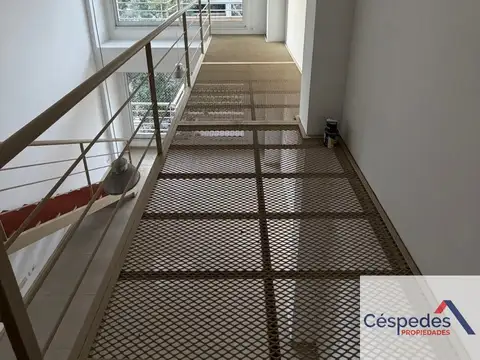 Duplex Doble Altura Al Frente Doble Balcon Roosevelt Frente Palacio Roccatagliat